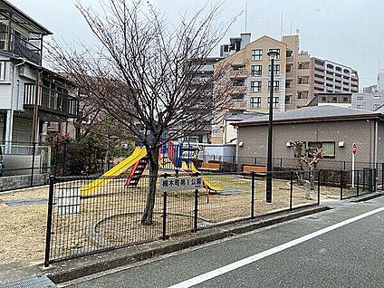 池田市立呉服小学校 406m