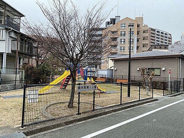 池田市立呉服小学校(約406m)