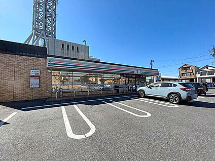 セブンイレブン名古屋豊が丘店 599m