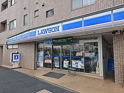ローソン 中原木月三丁目店 778m