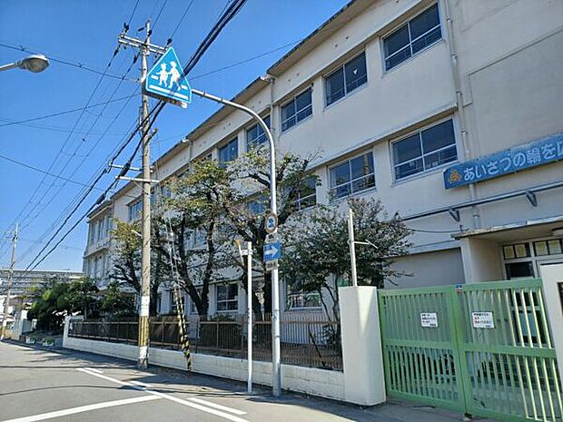 堺市立三国丘中学校（約1,313m）