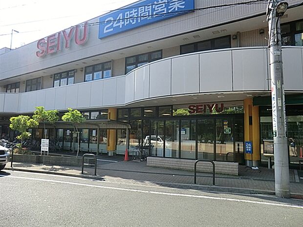 西友北綾瀬店(約750m)