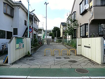 中町保育園 336m