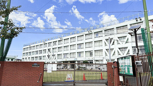 墨田区立第三吾嬬小学校（約675m）