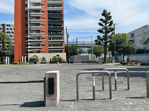 西町公園（約380m）