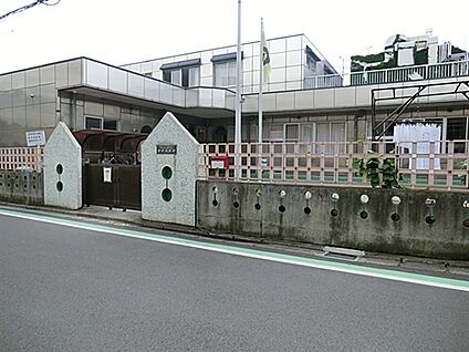かばさん薬局朝日店 877m