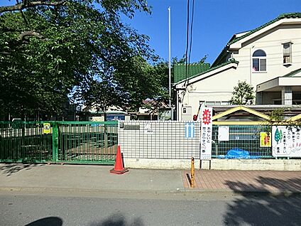 上連雀すずかけ児童遊園 364m