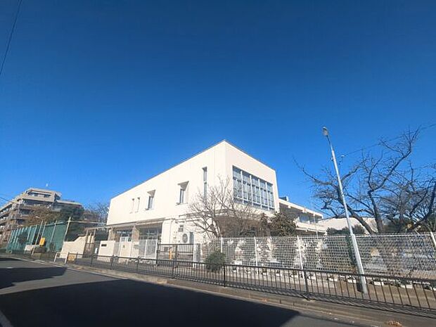 浦安市立富岡幼稚園（約899m）