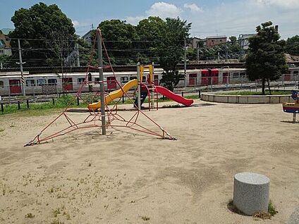 よろい坂公園 1374m