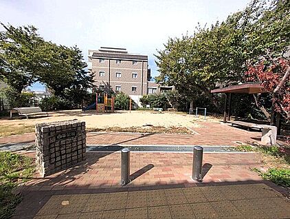 宮本公園 525m