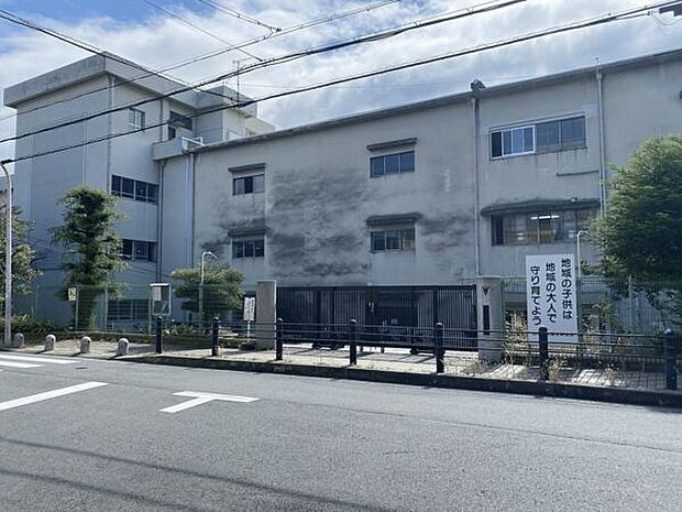 豊中市立豊島小学校（約1,271m）