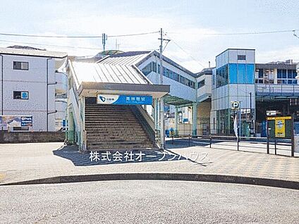 マルエツ鶴間店 1304m