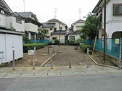 西鶴間4号公園 463m