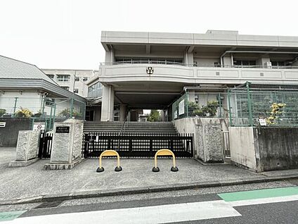 旭はるかぜ保育園 1269m