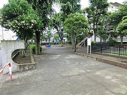 相模原市立大野南中学校 637m