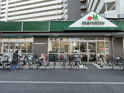 江戸川区立葛西中学校 787m