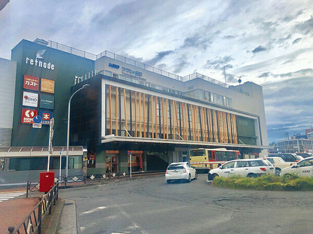 京王電鉄「つつじヶ丘」駅（約1,040m）