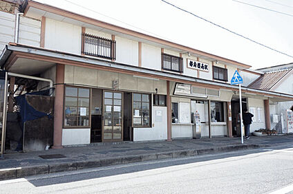 明治屋ジャンボ市 太宰府店 659m