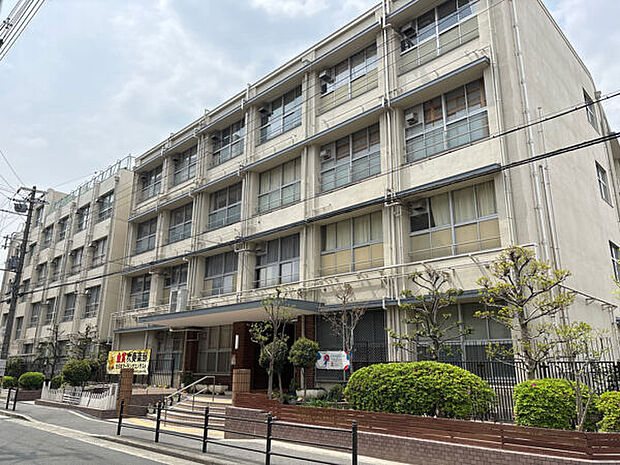 大阪市立蒲生中学校(約444m)