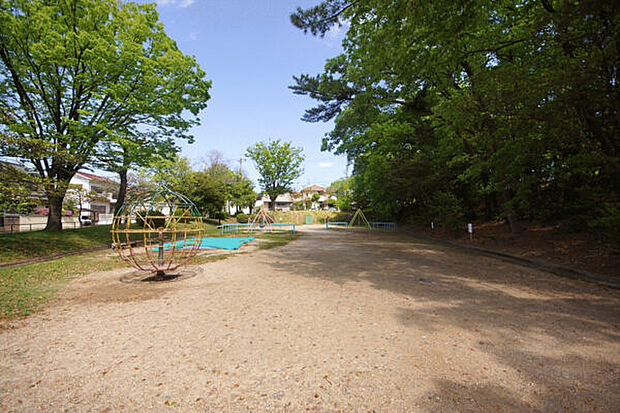 上朝日出公園(約110m)