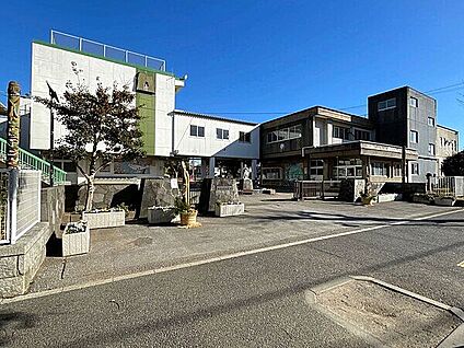 八千代市立勝田台小学校 1174m