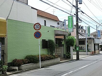 河田医院 373m