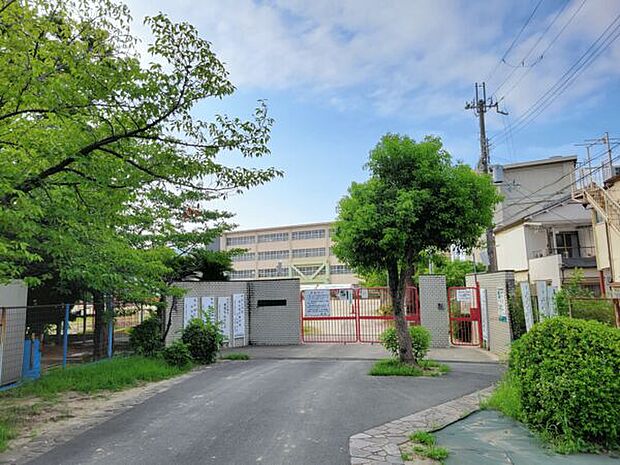 尼崎市立園和北小学校(約1,189m)