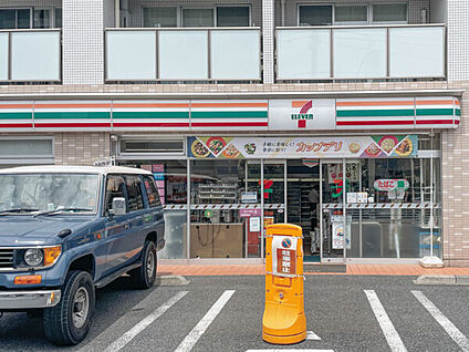 土橋皮膚科クリニック 766m