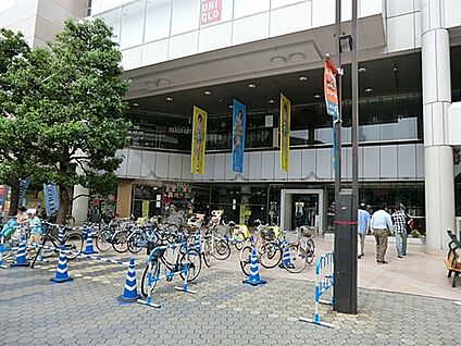 墨田区立横川小学校 688m