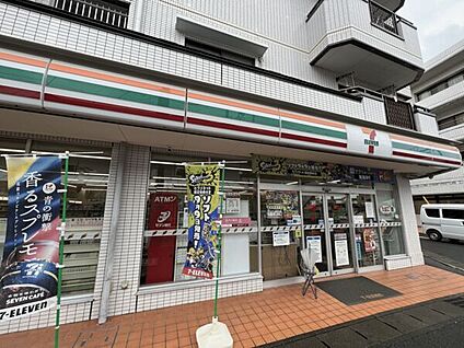 セブンイレブン 市川南行徳駅北店 533m