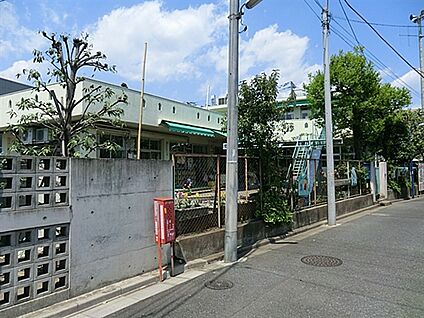 あさひ保育園 566m
