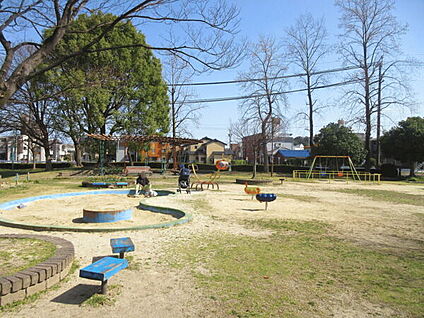 植田大坪公園 264m