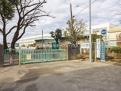 大和市立西鶴間小学校 471m