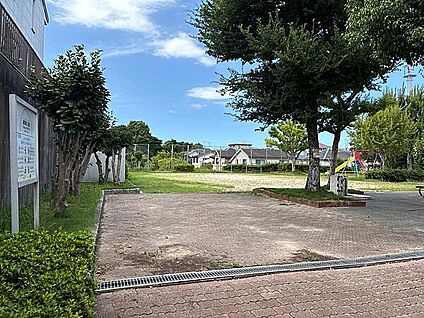 道隈西公園 1402m