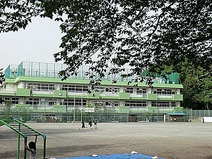 小金井市立南小学校 1356m