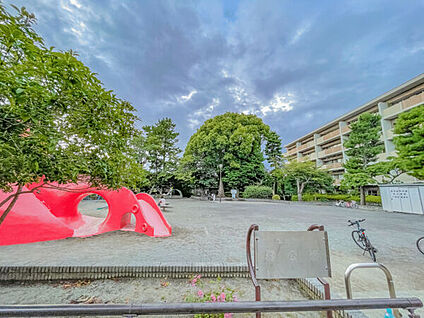 藤沢市立橘公園 605m