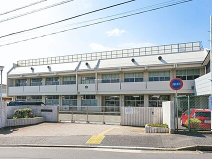 横浜市立緑が丘中学校 2122m