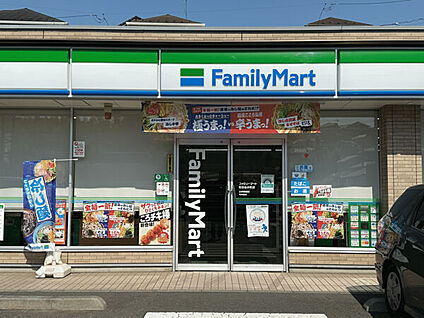 ファミリーマート 町田金井町店 1432m