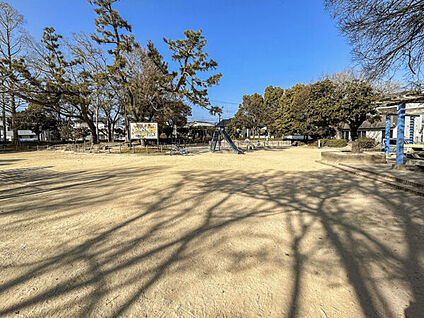 友行公園 1245m