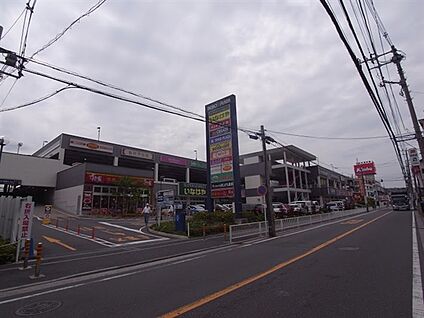 アクロスプラザ東神奈川 1077m