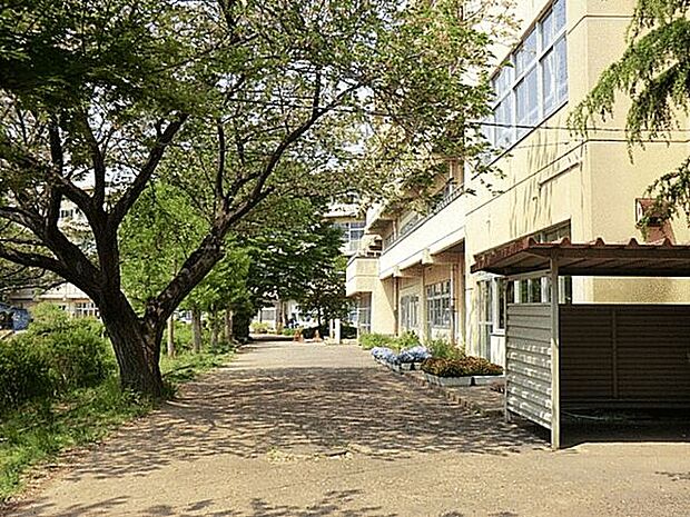 我孫子市立久寺家中学校(約2,691m)
