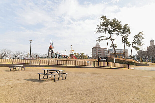 長住中央公園(約1,019m)