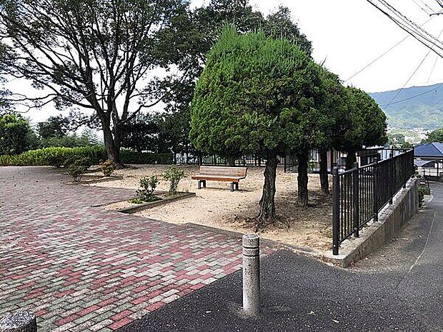 太宰府ハイツ第2公園(約485m)