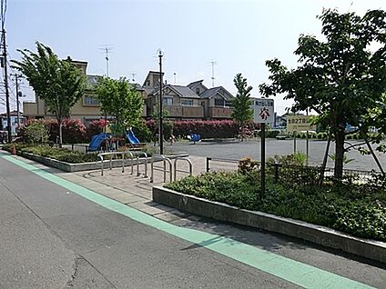 生田二丁目公園 886m