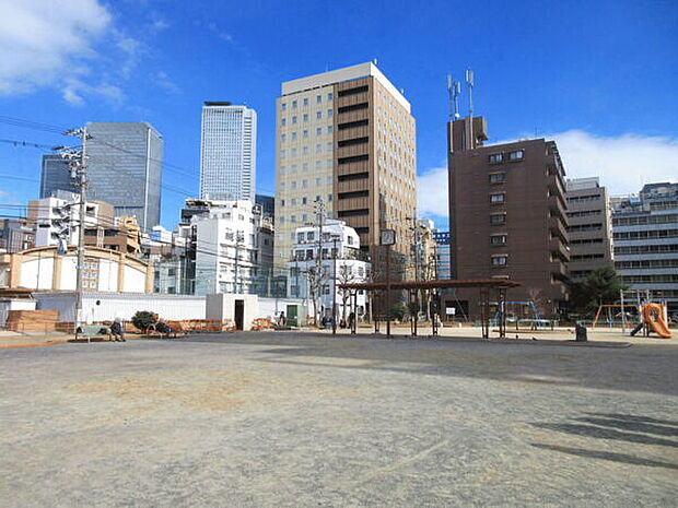 牧野公園（約891m）