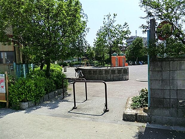 はんの木橋公園(約487m)