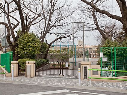 板橋区立赤塚第一中学校 1444m
