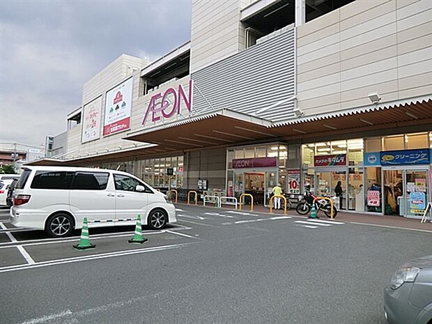 イオン 横浜新吉田店(約1,689m)
