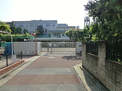 西之谷保育園 919m