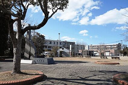 松崎公園 867m